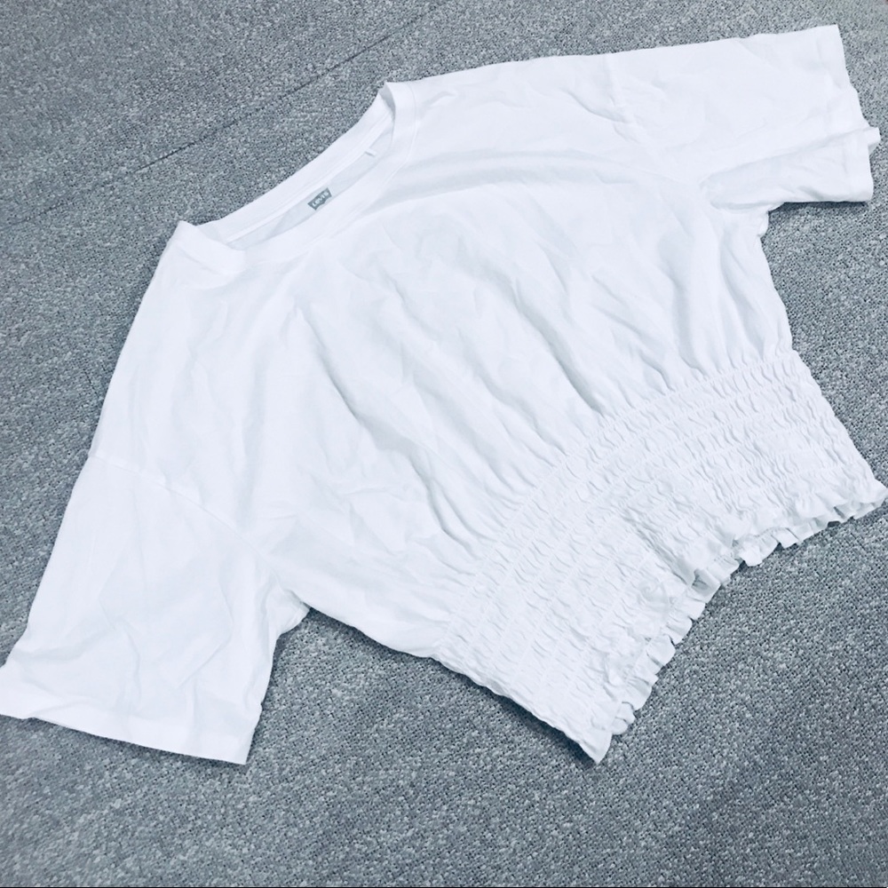 Levi’s Crop Top